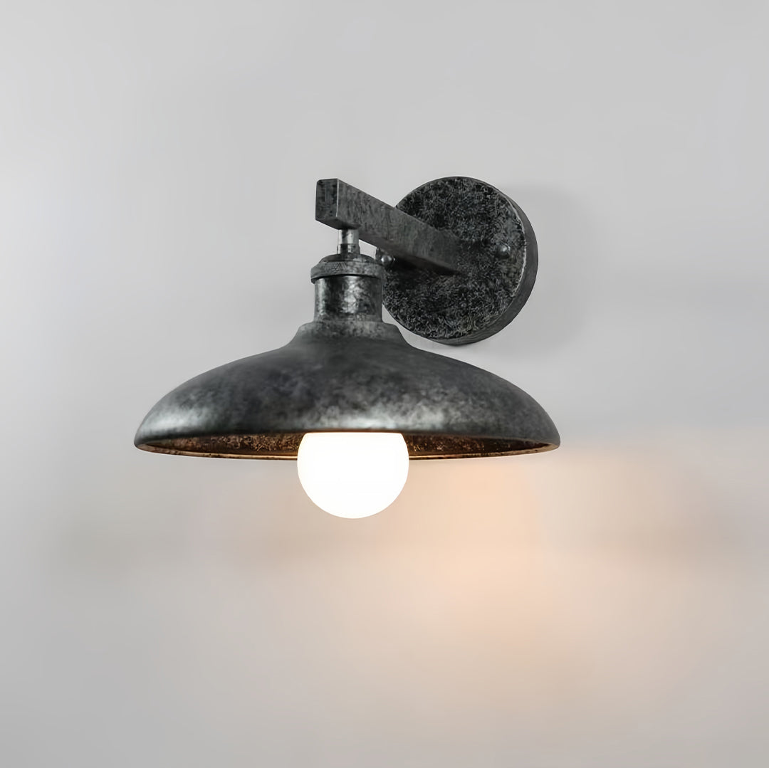 WINDSOR CAST IRON OUTDOOR LED WALL LANTERN