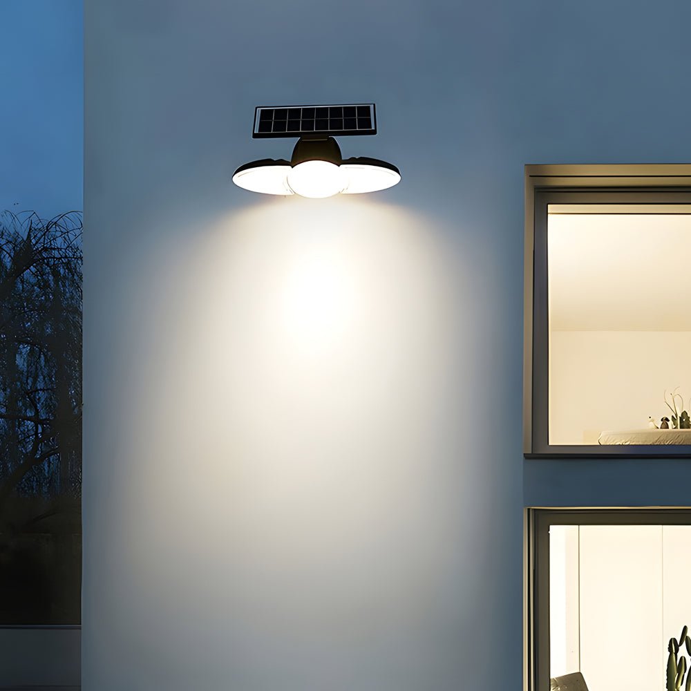 WINTERBOURNE TRIPLE HEAD SOLAR SECURITY LANTERN WITH MOTION DETECTION