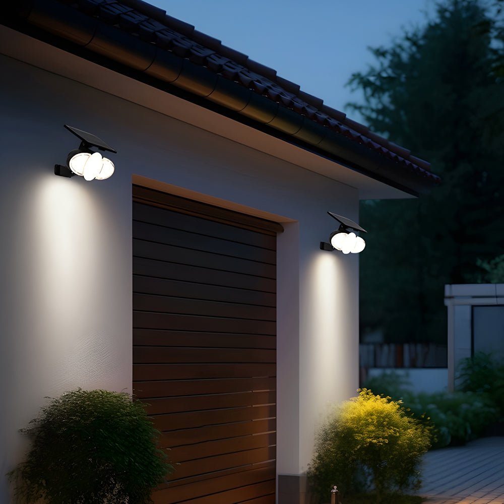 WINTERBOURNE TRIPLE HEAD SOLAR SECURITY LANTERN WITH MOTION DETECTION