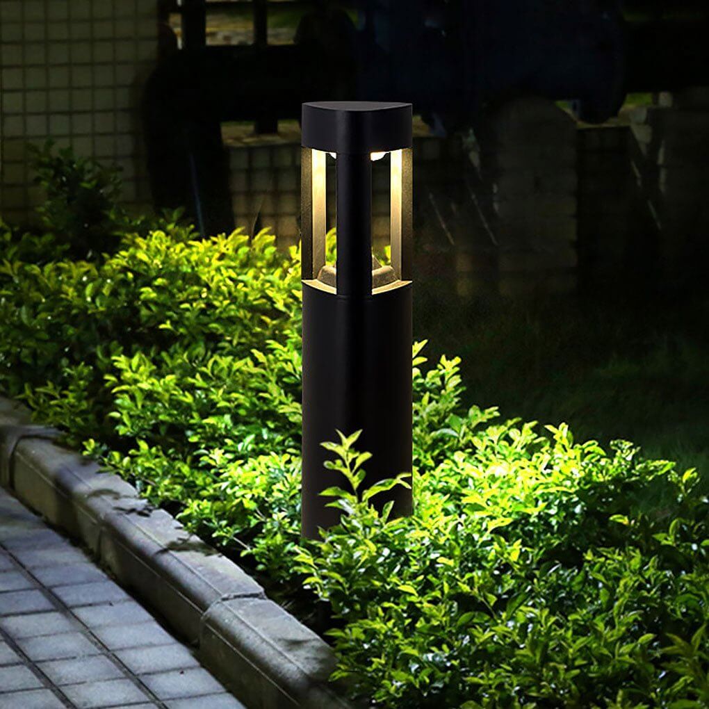 WINDSOR TRIO LUMINAIRE - THREE-FACED LED BOLLARD LIGHT