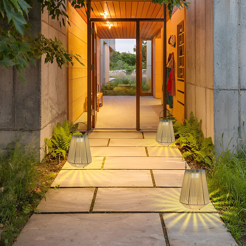 WINDSOR WOVEN SOLAR ROPE LANTERN