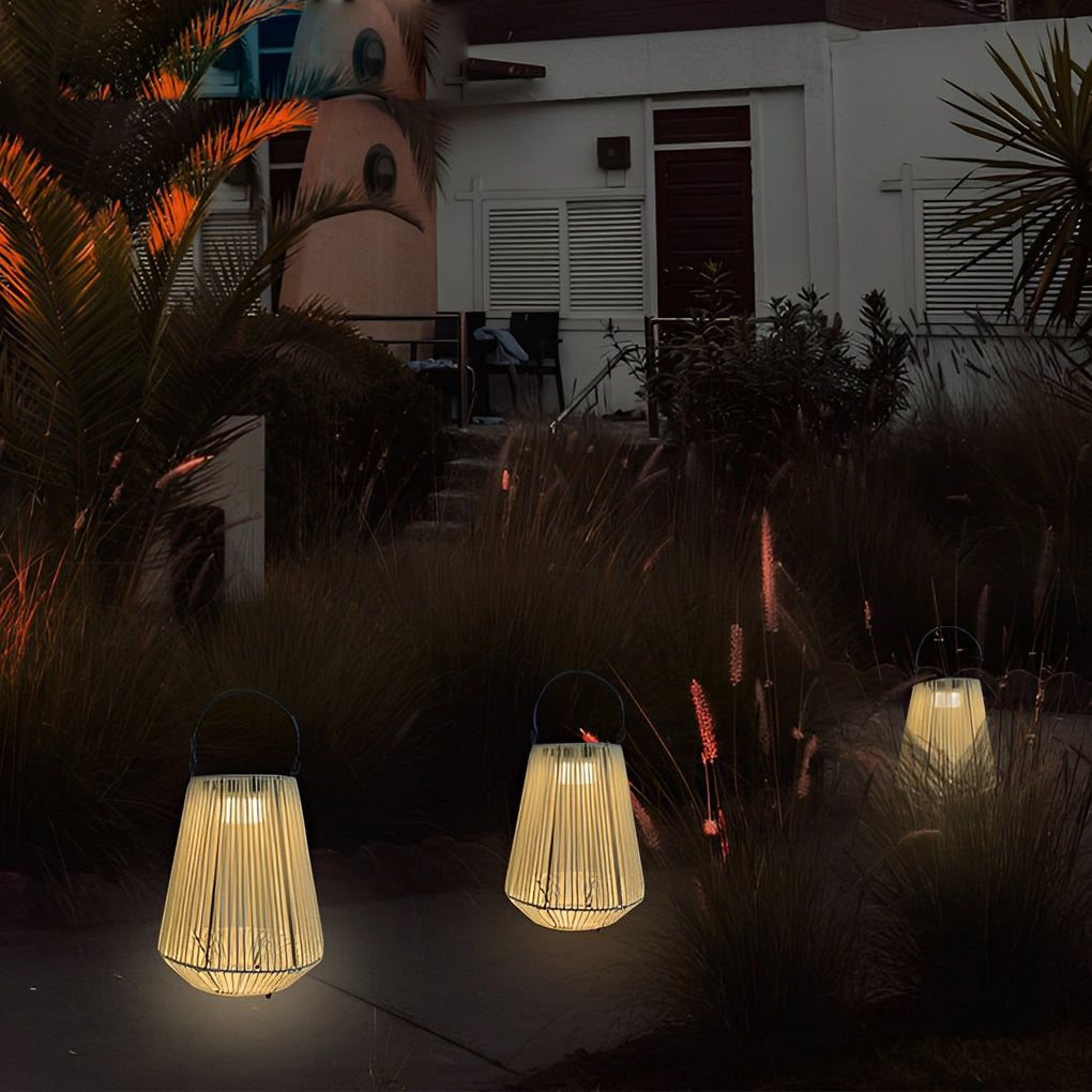 WINDSOR WOVEN SOLAR ROPE LANTERN
