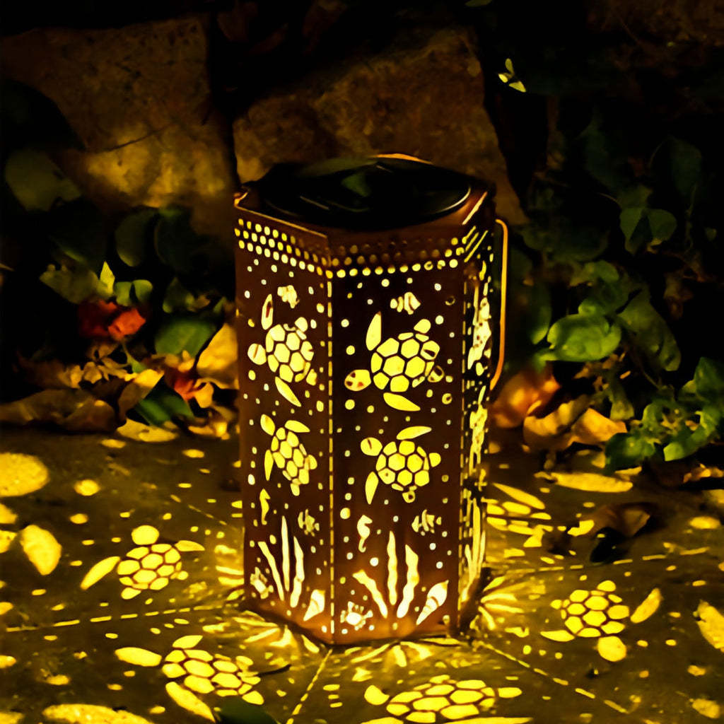 RAVENHALL SCARLET SOLAR LANTERN WITH INTRICATE CUTOUT FRAME