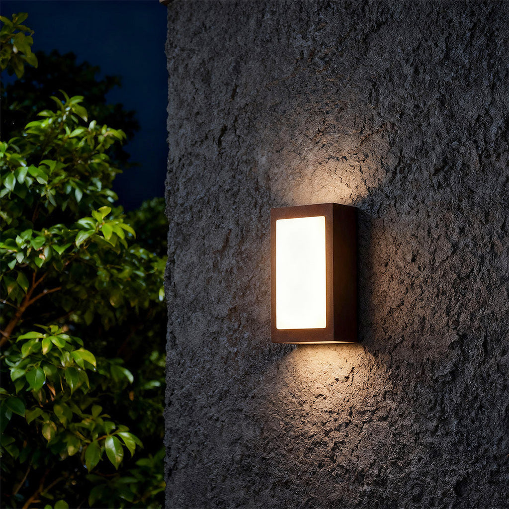 RAVENHALL MINIMALIST BLACK WALL SCONCE WITH WEATHER-RESISTANT DESIGN