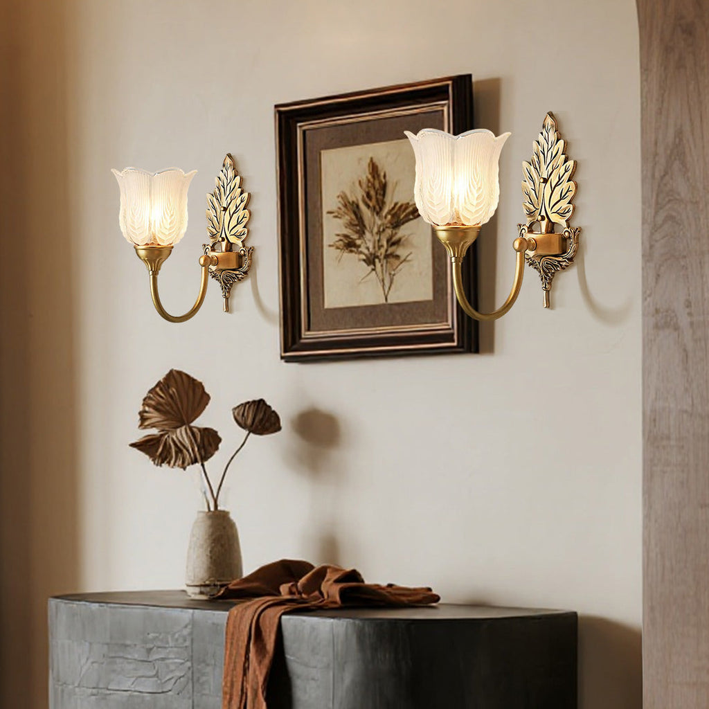 WINDSOR BLOOM BRASS BUD WALL SCONCE