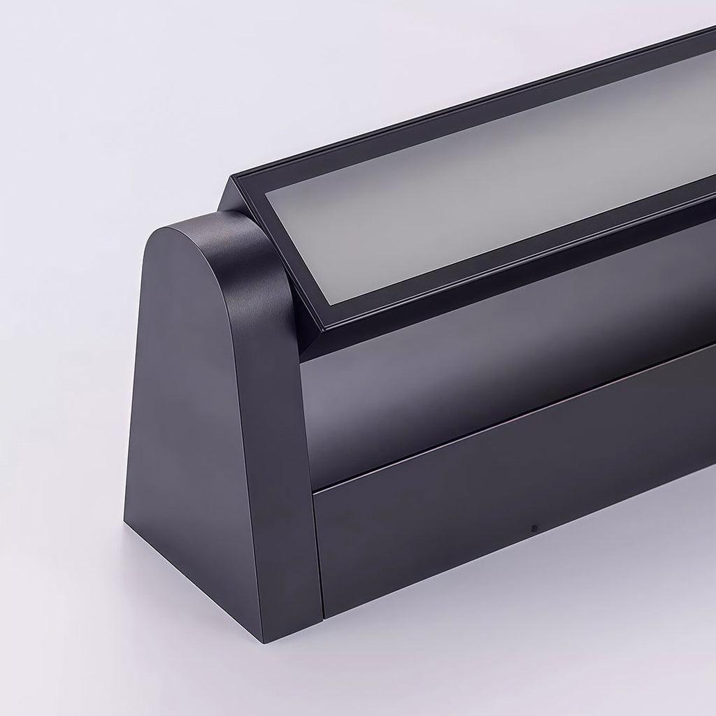 FENWICK ROTARY WALL-MOUNTED LED STRIP LUMINAIRE