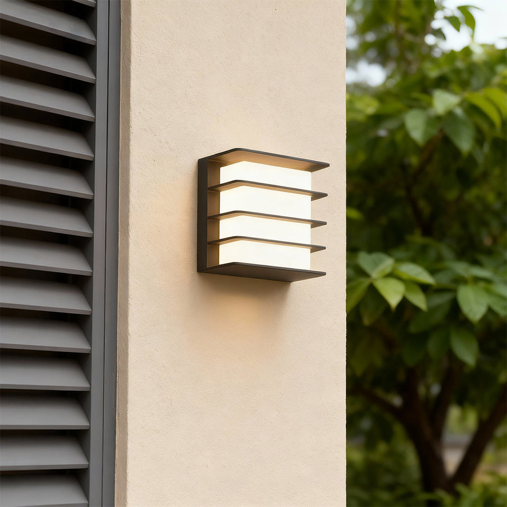 RAVENHALL SQUARE BLACK OUTDOOR LED ILLUMINATOR