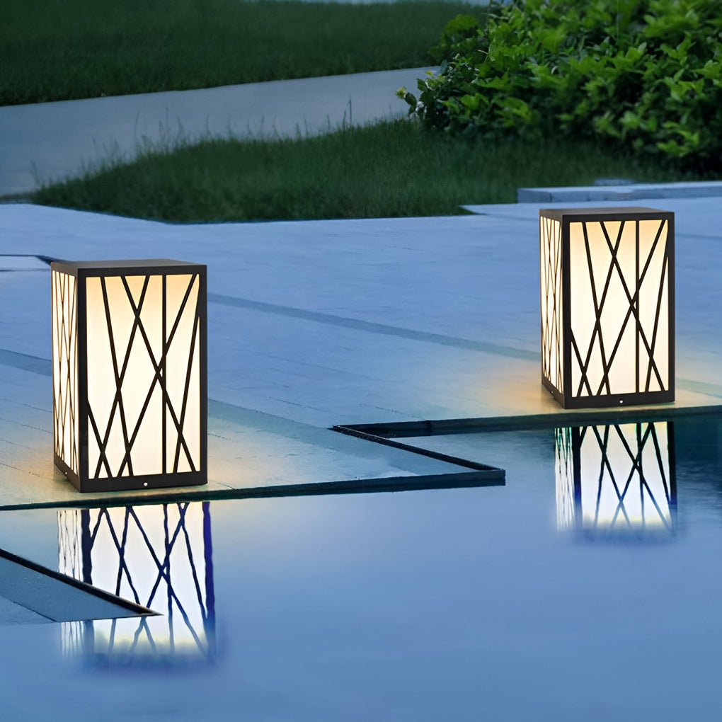 BRAMBLETON 20W SQUARE SOLAR BOLLARD WITH GEOMETRIC LAMPSHADE