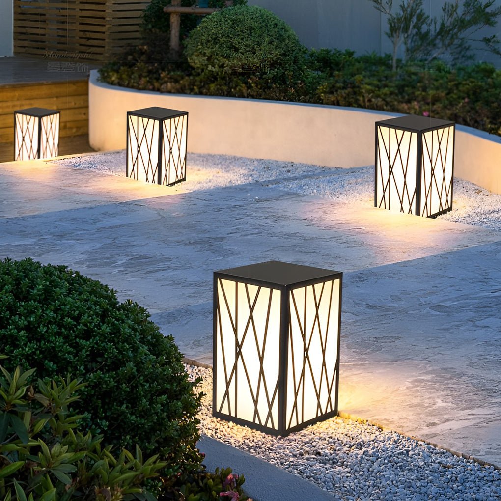 BRAMBLETON 20W SQUARE SOLAR BOLLARD WITH GEOMETRIC LAMPSHADE