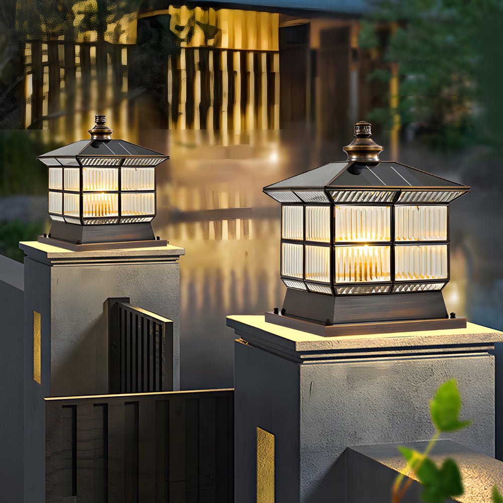 WINTERBOURNE SOLAR-POWERED BRONZE PILLAR LIGHT WITH TRIPLE BRIGHTNESS SETTINGS