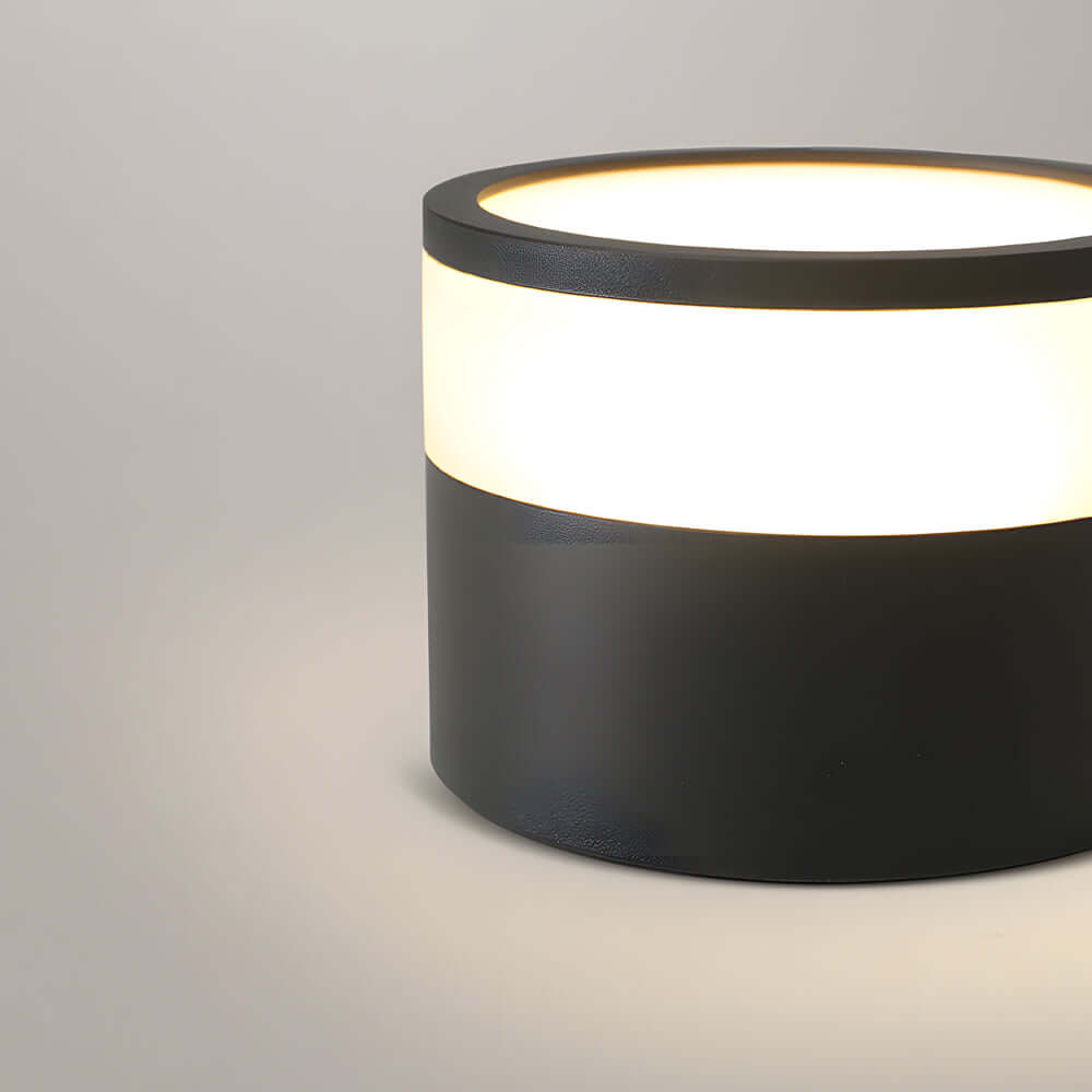 WINDSOR HORIZON ROUND FLUSH-MOUNT LED LIGHT