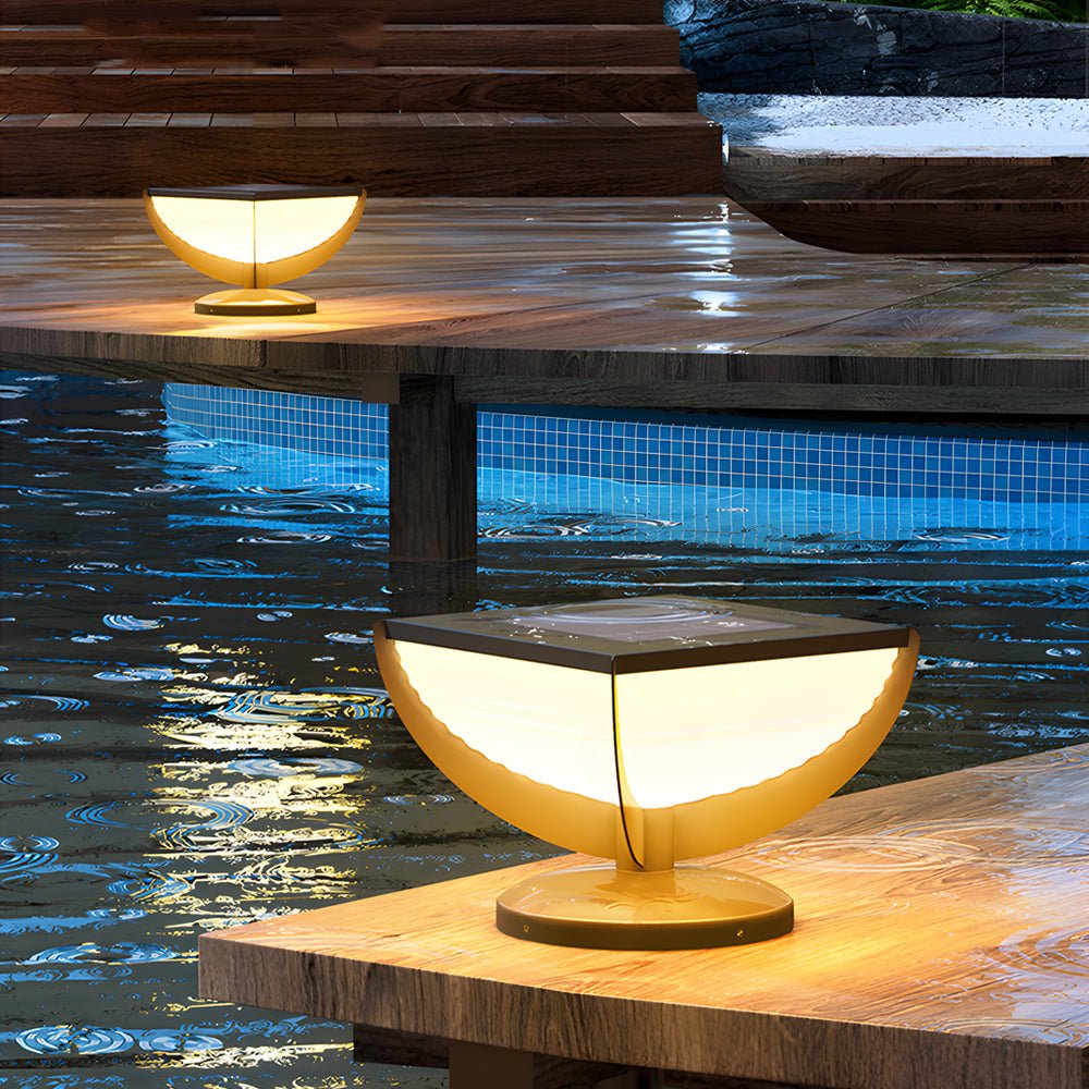 WINDSOR SQUARE METAL SOLAR GARDEN POST LIGHT, WEATHERPROOF FENCE COLUMN LAMP