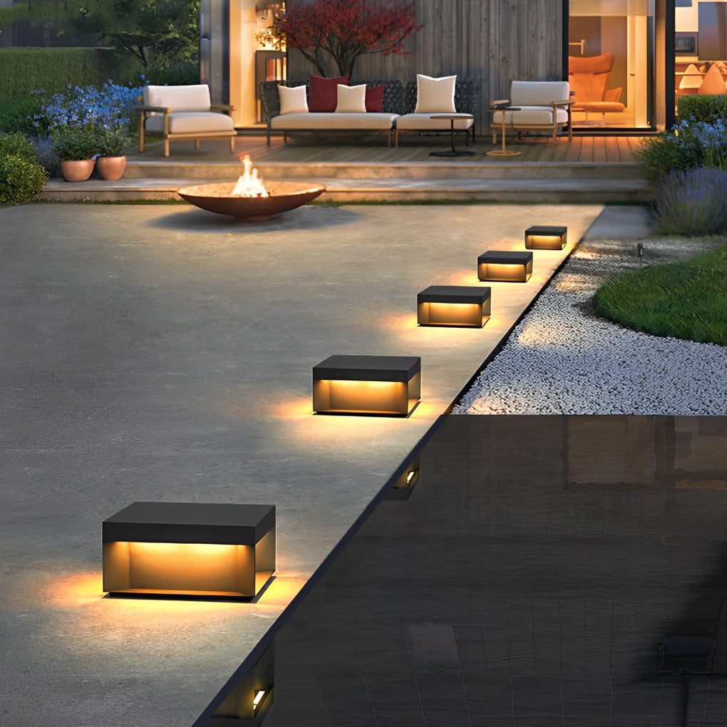 WINTERBOURNE SQUARE LED GARDEN ILLUMINATOR, INDUSTRIAL BLACK FINISH