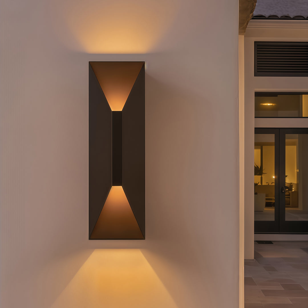 WINDSOR HORIZON STAINLESS LED WALL SCONCE