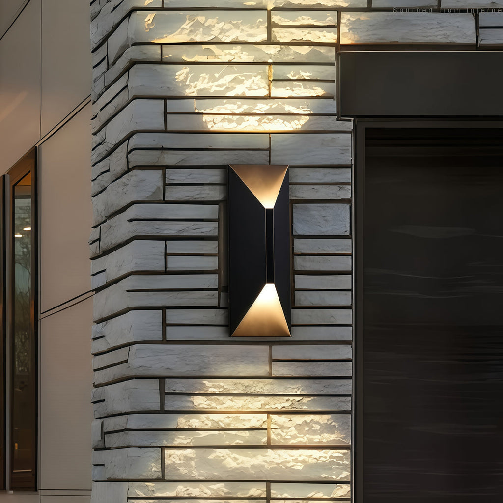 WINDSOR HORIZON STAINLESS LED WALL SCONCE