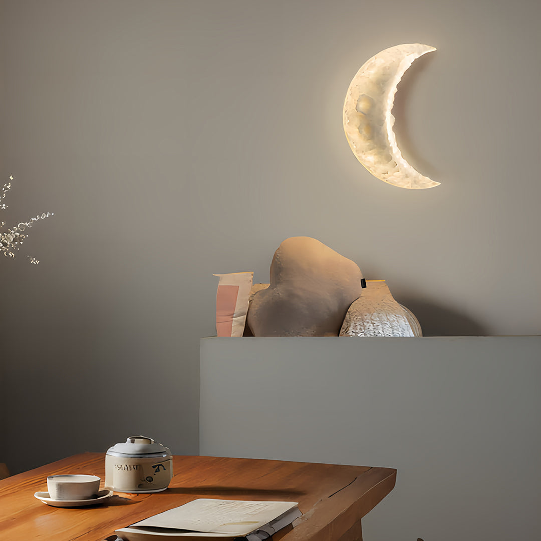 ASTRALIS RESIN CRESCENT WALL SCONCE
