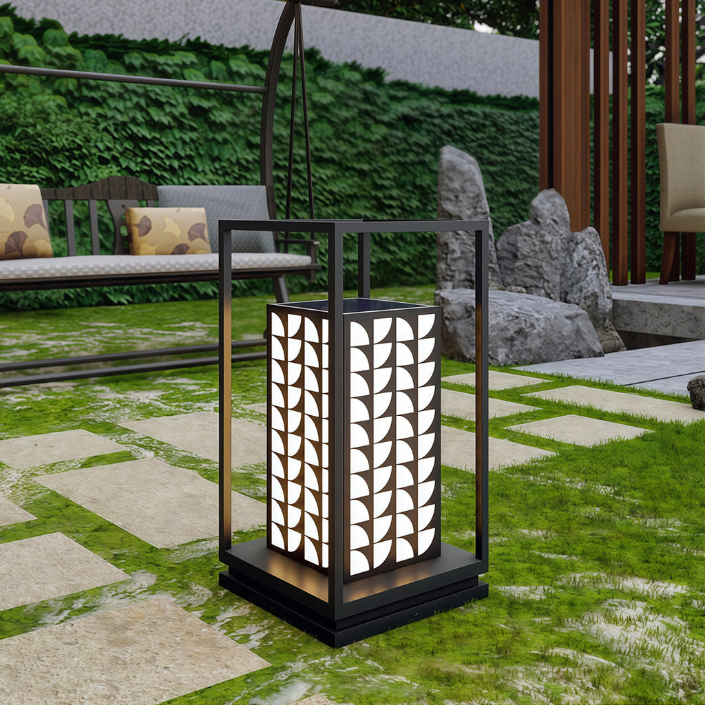 THORNBURY WEATHERPROOF GARDEN ILLUMINATOR