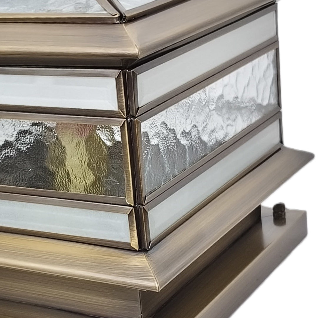 BRADSHAW COPPER-CRESTED SOLAR FENCE ILLUMINATOR