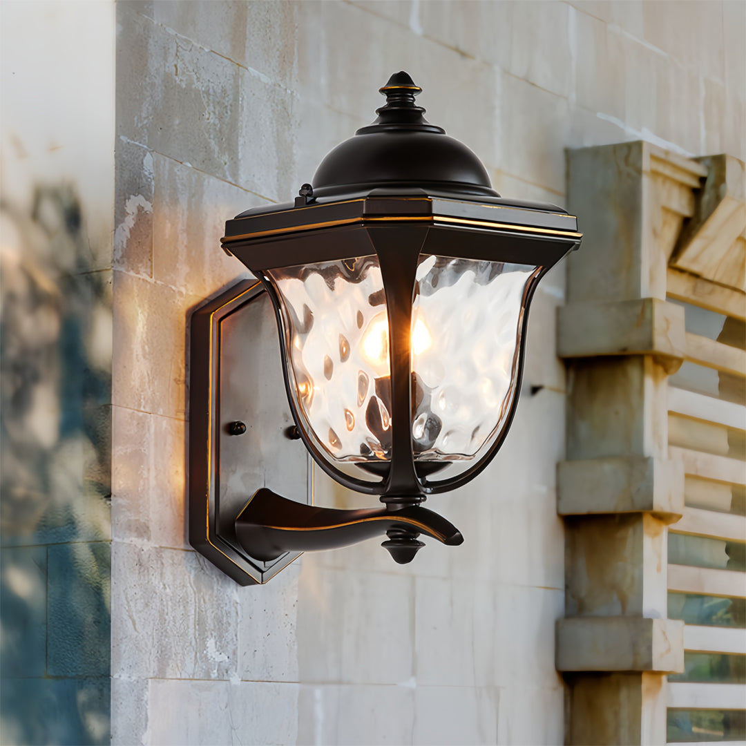WINDSOR GARDEN BRIGHTNESS OUTDOOR LANTERN