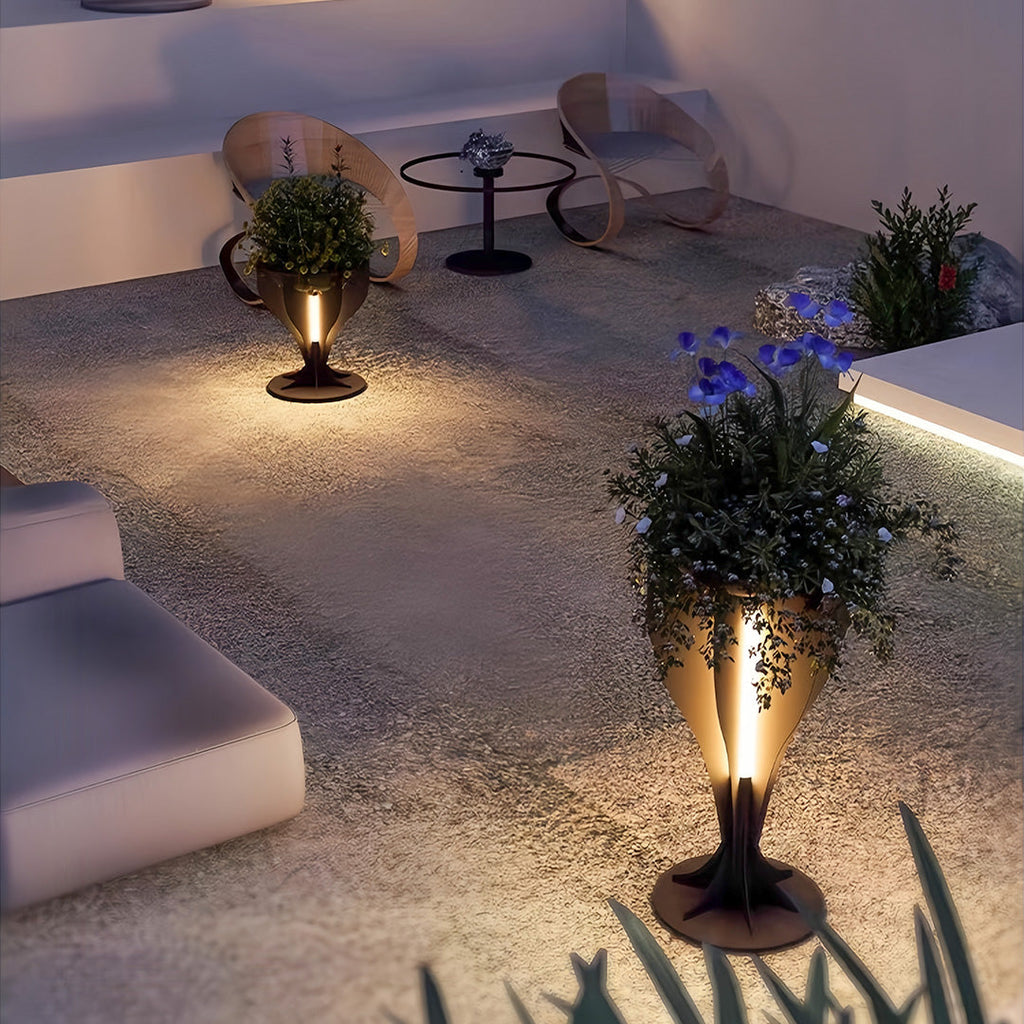 CHISWICK ILLUMINATED GARDEN URN WITH WATERPROOF OPENWORK DESIGN