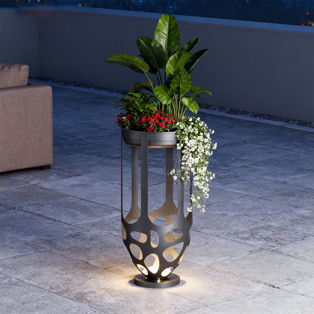 WINTHORPE ILLUMINATED GARDEN CONTAINER WITH WEATHERPROOF LIGHTING