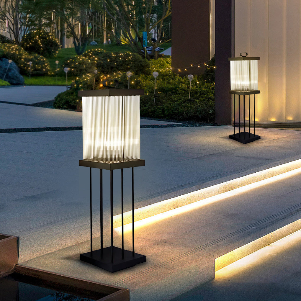 RAVENSCROFT GARDEN RIPPLED SOLAR ILLUMINATOR IN BLACK