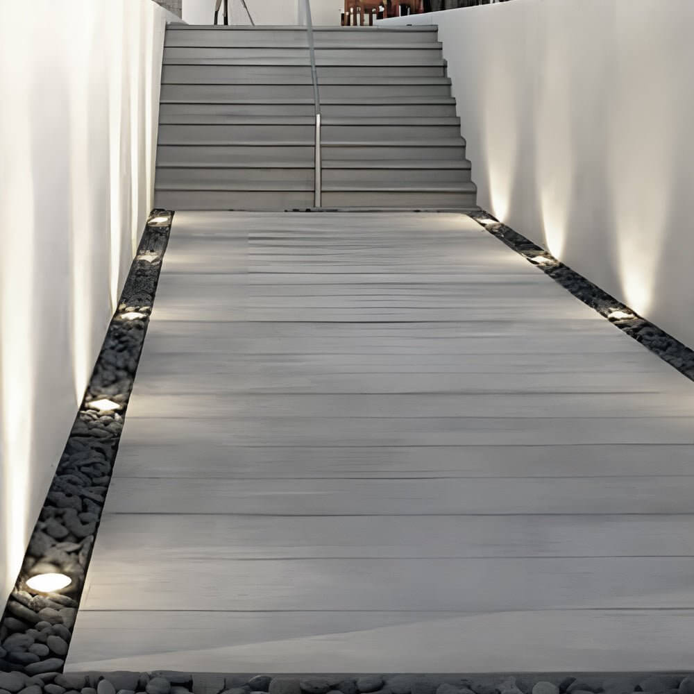 WINDSOR SOLAR-POWERED IN-GROUND GLOW LIGHT