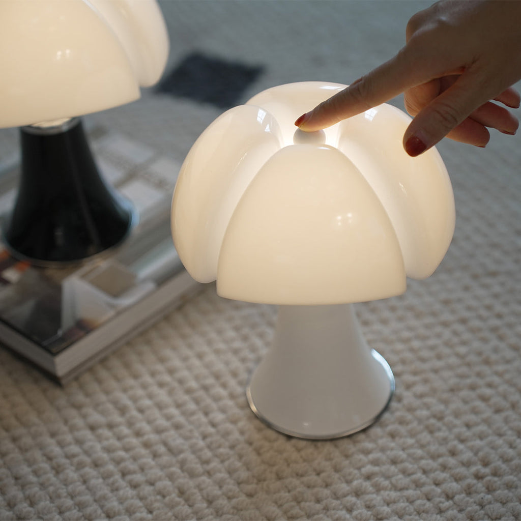 VINCENT IRON ARTISAN TABLE LAMP WITH ITALIAN INSPIRATION