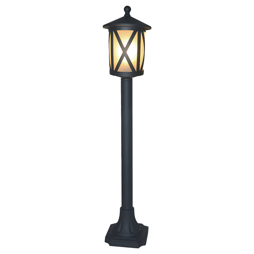 WINTHORPE ALUMINUM GARDEN SPOTLIGHT WITH LED ILLUMINATION