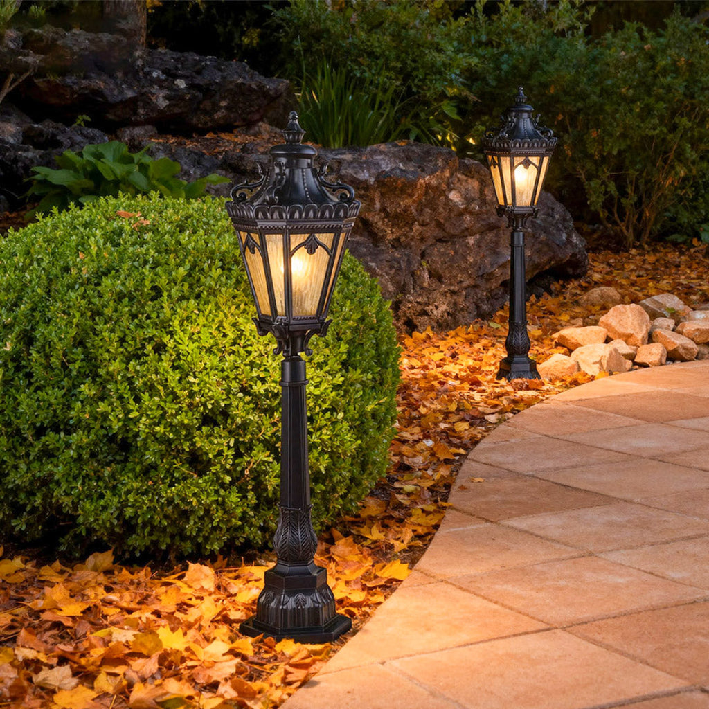 RAVENSHIRE WEATHERPROOF ALUMINUM GARDEN PATH LIGHT