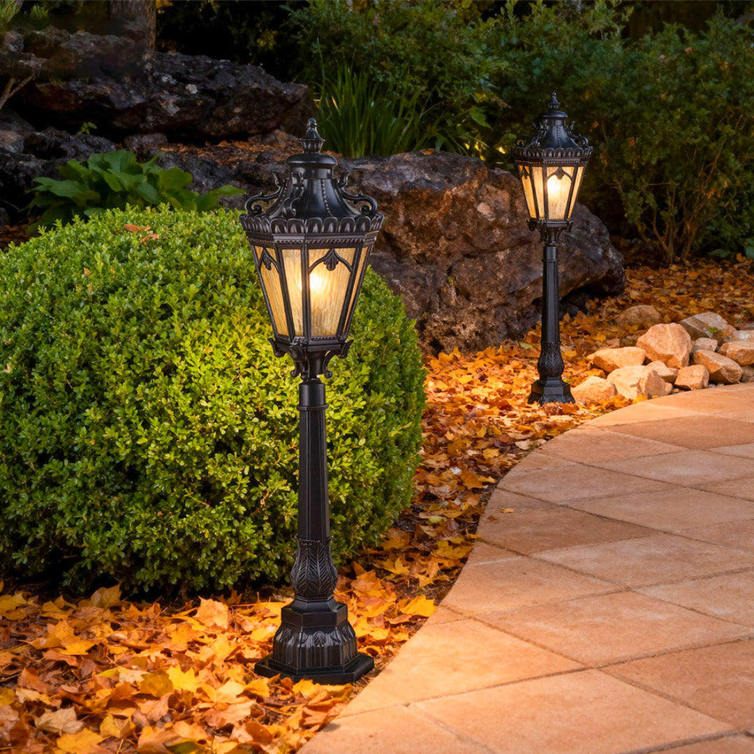RAVENSHIRE WEATHERPROOF ALUMINUM GARDEN PATH LIGHT