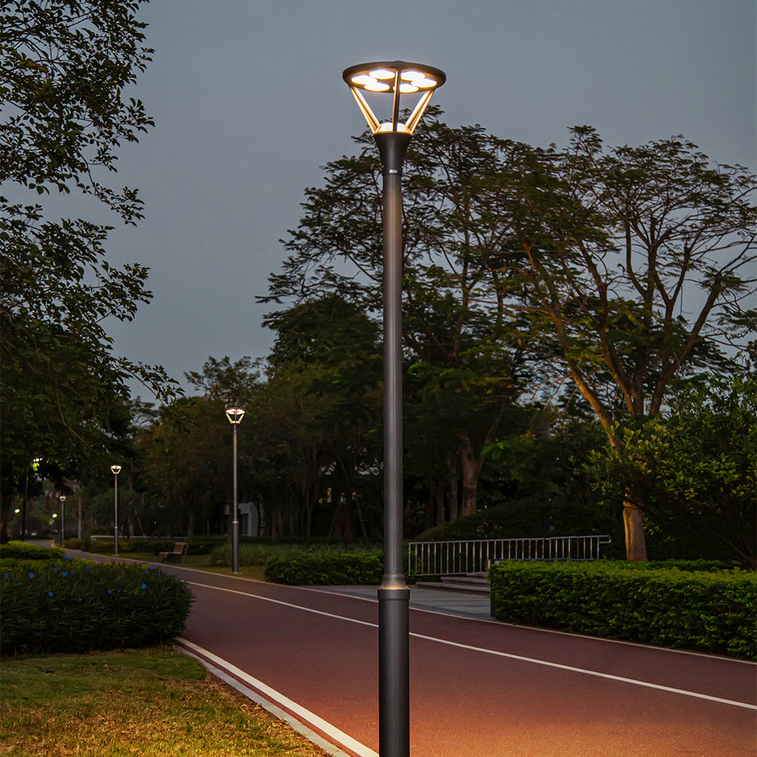 WINDSOR HEIGHTS 10-FOOT LED GARDEN LANTERN POST