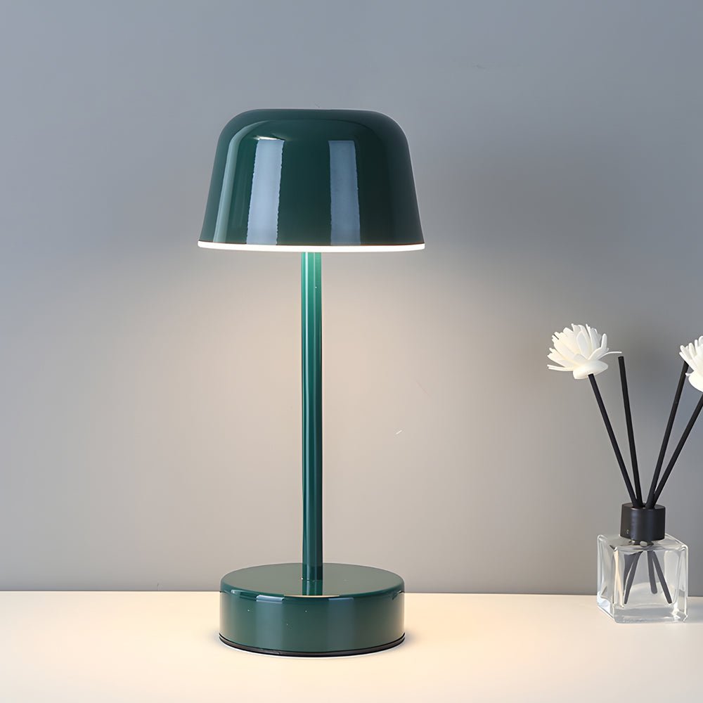 WINTHROP HAT-SHAPED METAL LAMP WITH ADJUSTABLE FINISH
