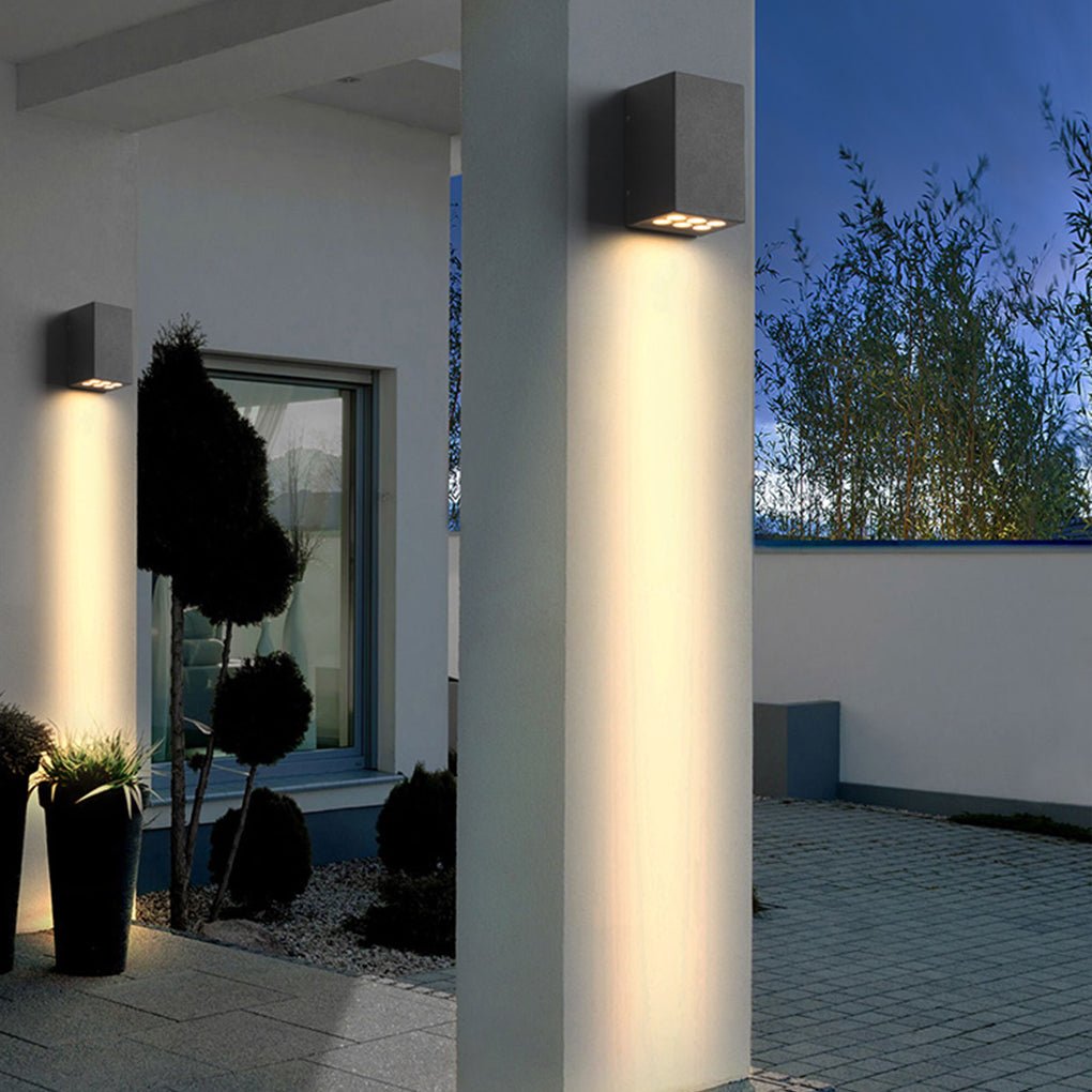 RAVENSCROFT DUAL-ILLUMINATION AQUATIC WALL LANTERN FOR EXTERIOR GARDEN