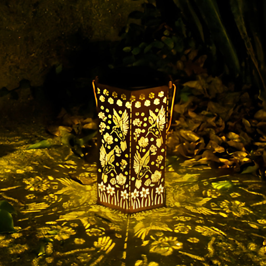 RAVENHALL SCARLET SOLAR LANTERN WITH INTRICATE CUTOUT FRAME