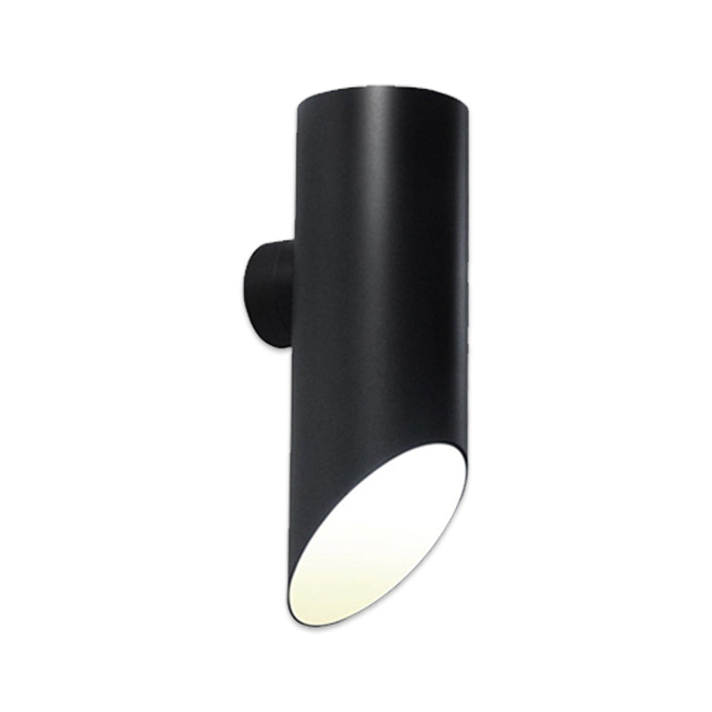 WINDSOR HEIGHTS DUAL-FACING OUTDOOR WALL LANTERN