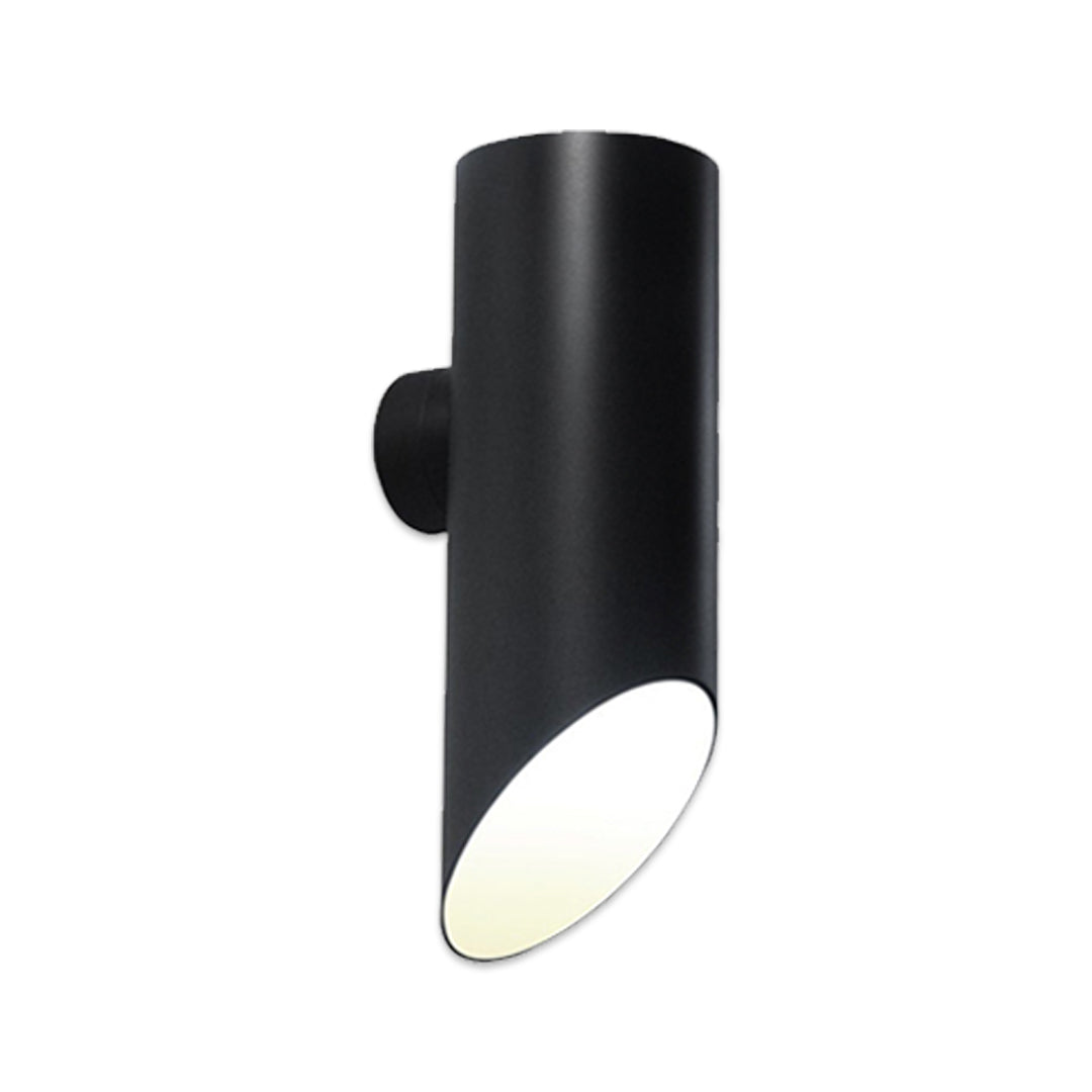 WINDSOR HEIGHTS DUAL-FACING OUTDOOR WALL LANTERN