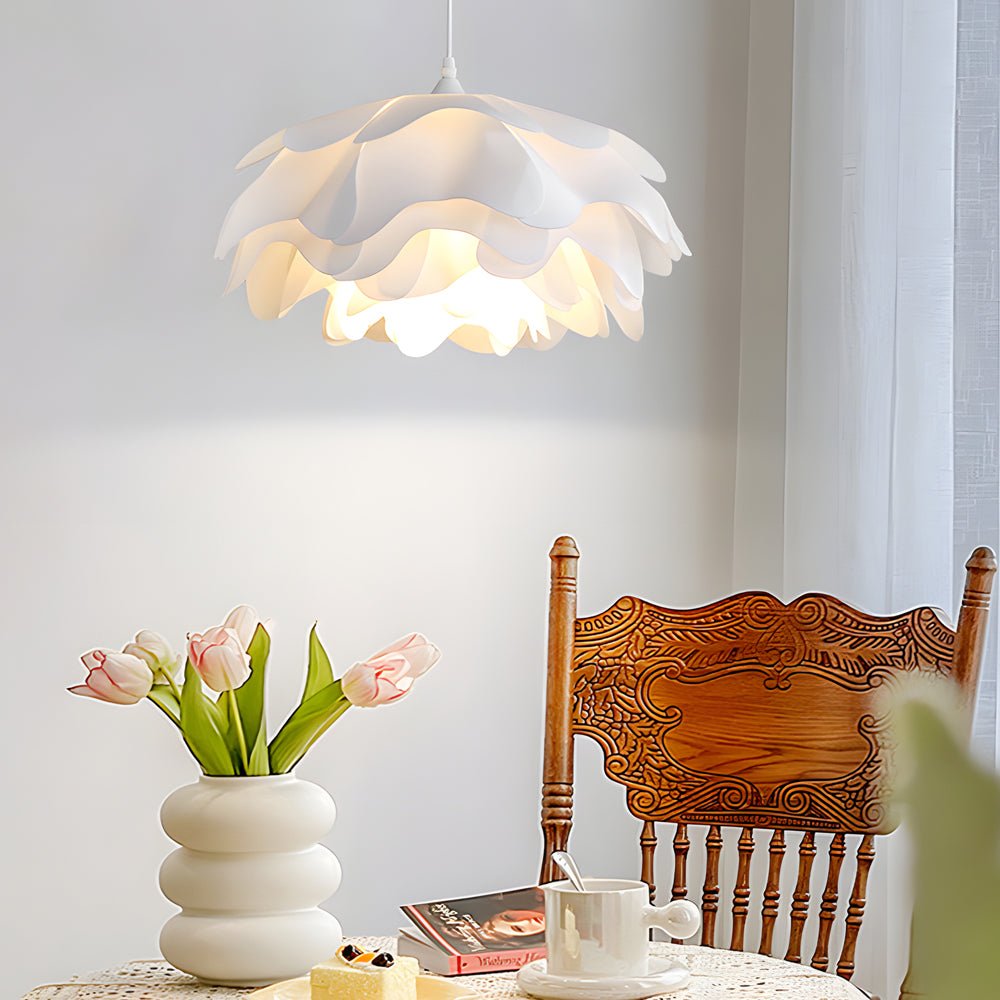 WINTERBOURNE ACRYLIC BLOOM PENDANT LIGHT, Contemporary Aesthetic, 3-Level Brightness Control, Customizable Suspension Length