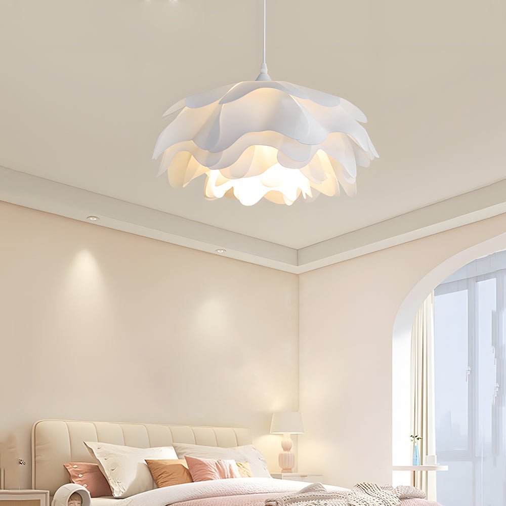 WINTERBOURNE ACRYLIC BLOOM PENDANT LIGHT, Contemporary Aesthetic, 3-Level Brightness Control, Customizable Suspension Length