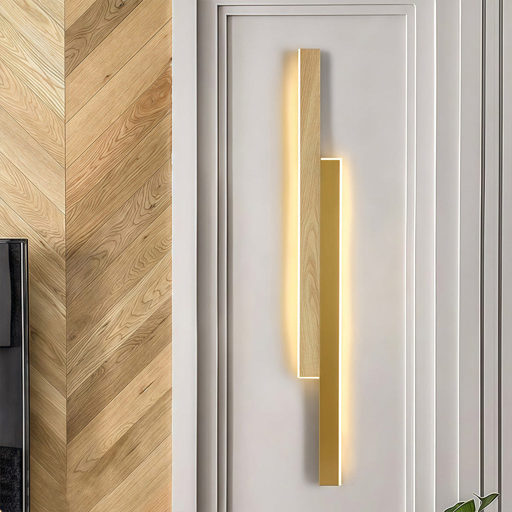 WINTHROP MODERN STRIPED LED WALL LANTERN