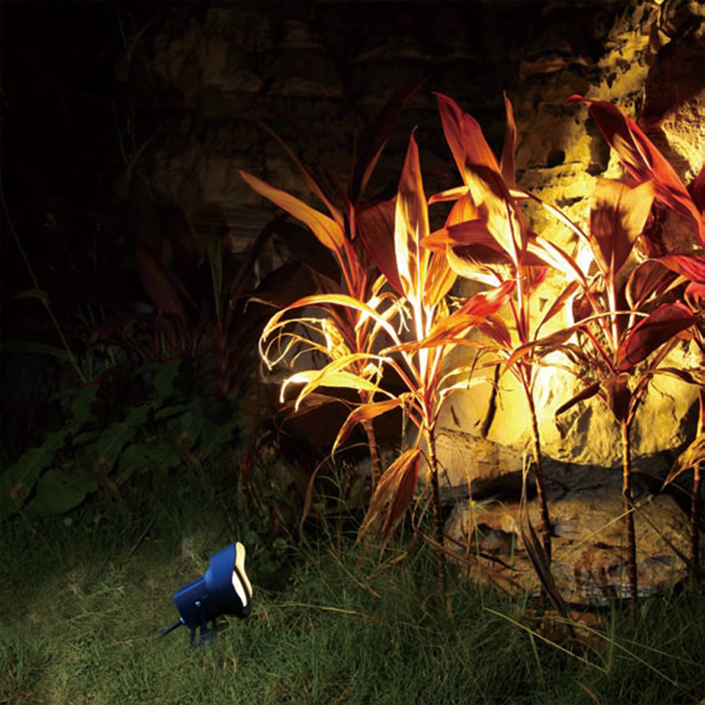 WINDSOR GROVE ILLUMINATION SPOTLIGHTS FOR ARBOREAL DISPLAY