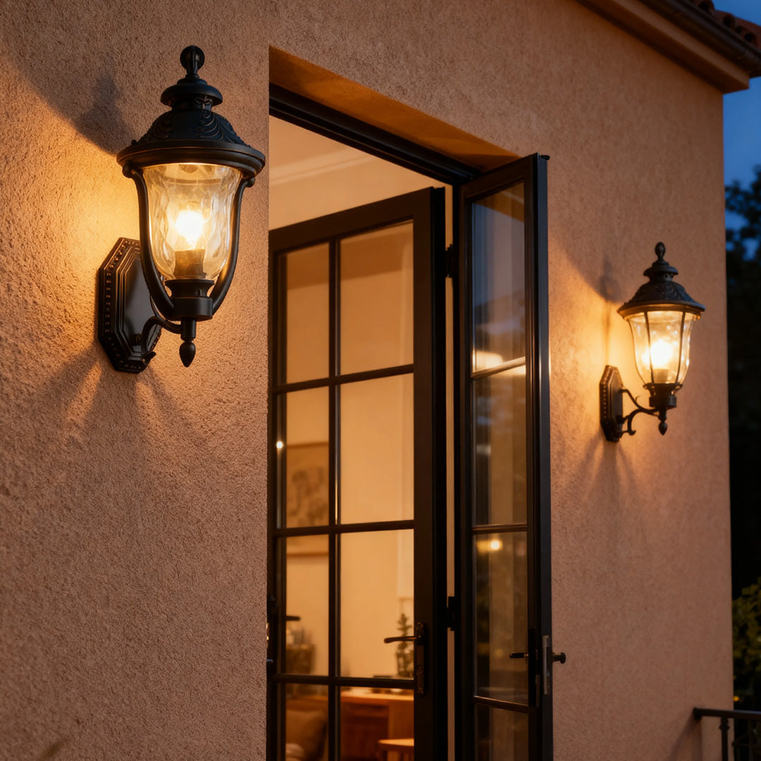 WINDSOR RUSTIC BRONZE OUTDOOR LANTERN
