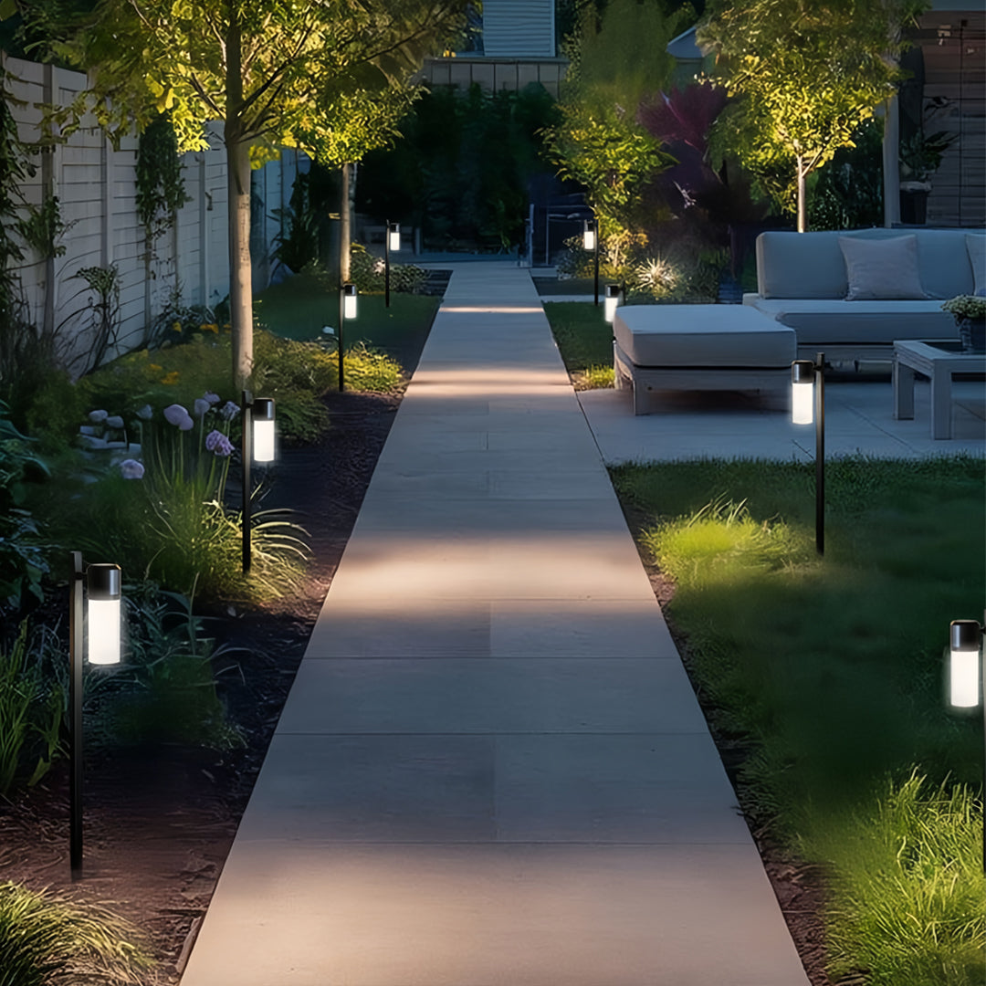 WINTHORPE GARDEN ILLUMINATOR LED PATHWAY LANTERN