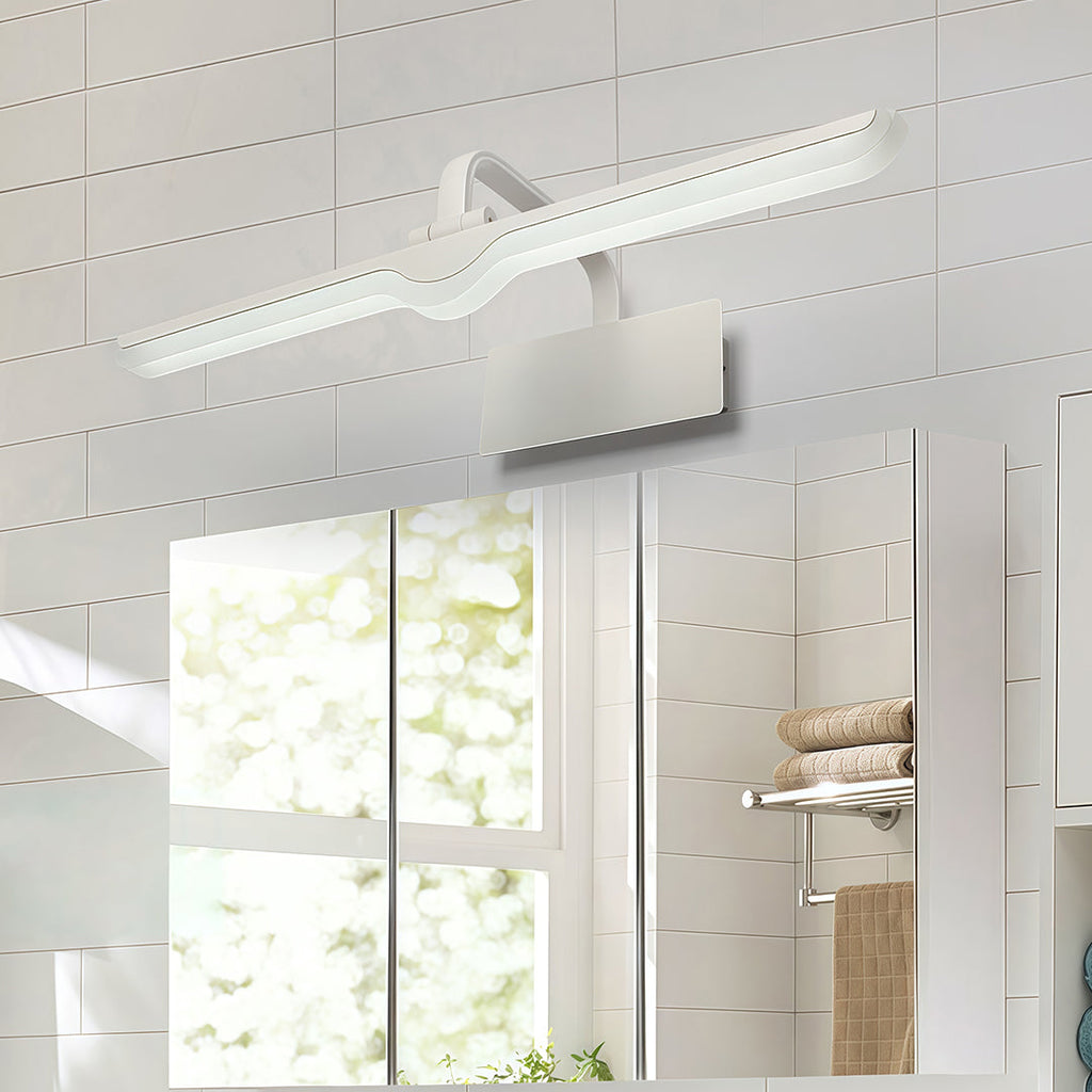 WINTHORPE WATER-RESISTANT LED BATHROOM ILLUMINATOR WITH CUSTOMIZABLE BRIGHTNESS