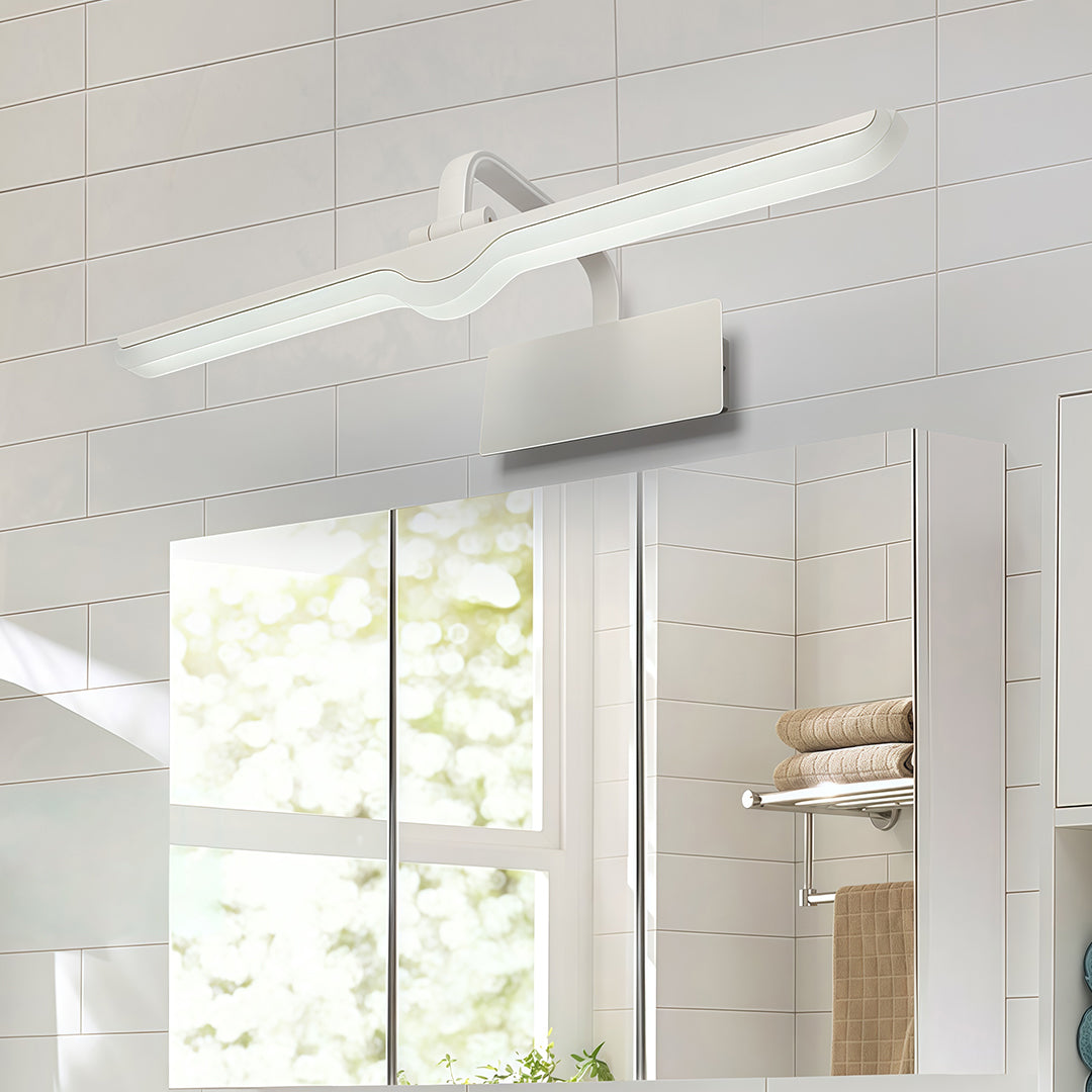 WINTHORPE WATER-RESISTANT LED BATHROOM ILLUMINATOR WITH CUSTOMIZABLE BRIGHTNESS