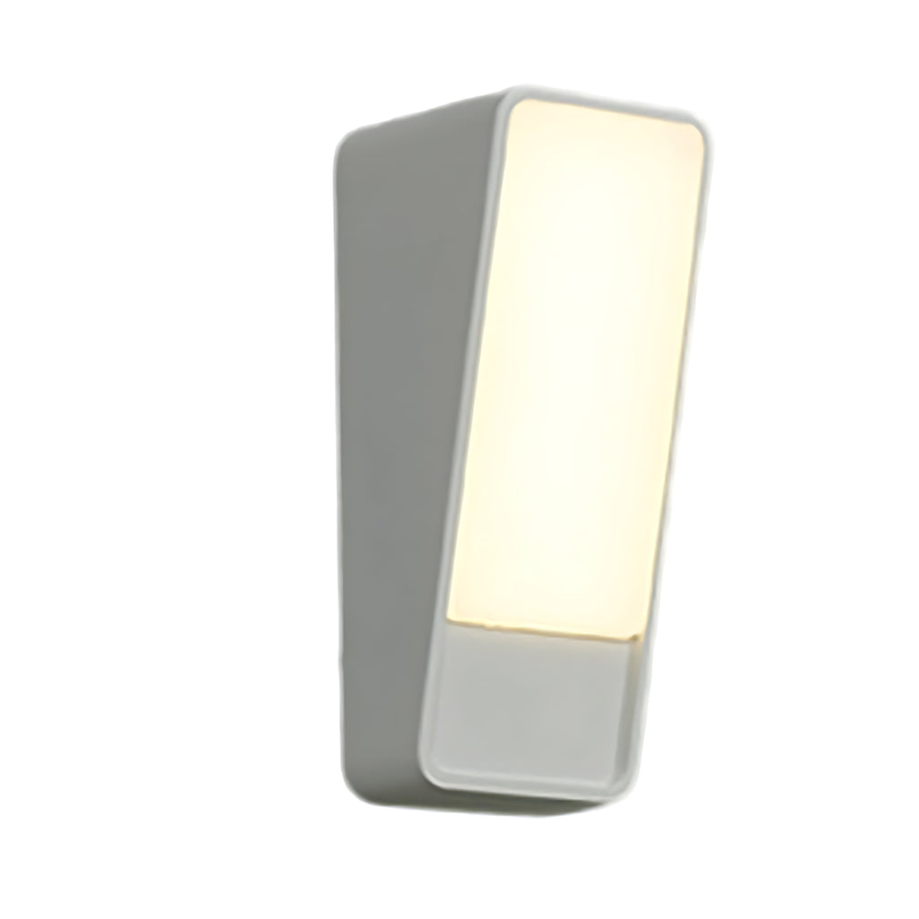 WINTHROP SQUARE ALUMINUM OUTDOOR LED ILLUMINATOR
