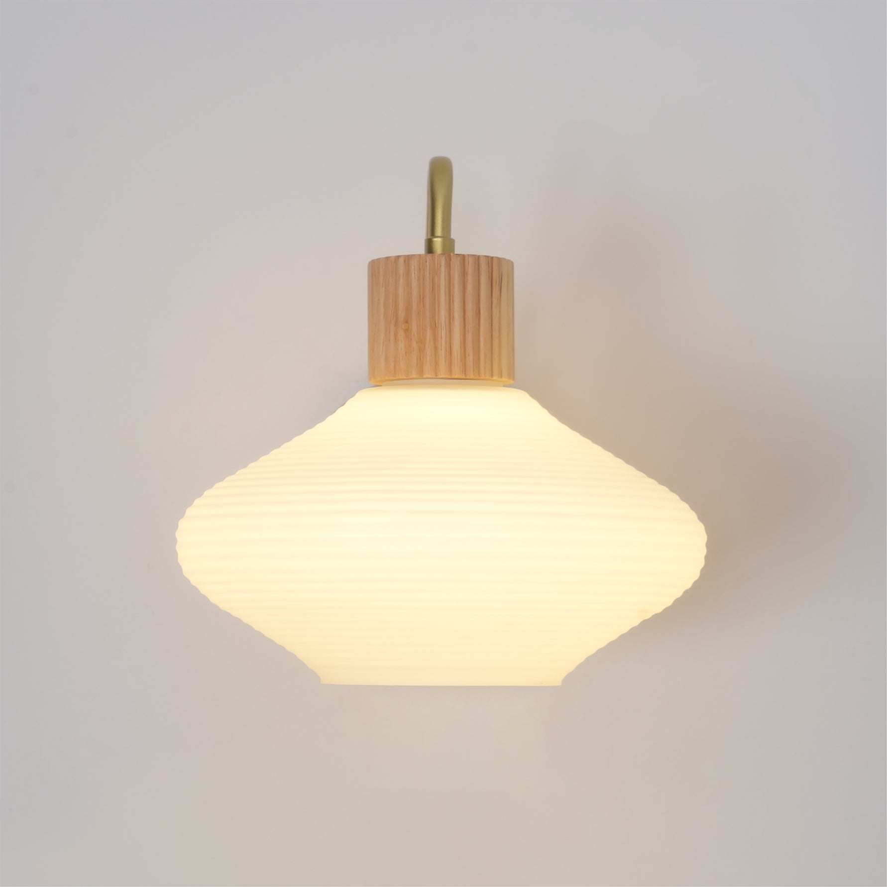 FARNWORTH TAPERED BRASS WALL SCONCE
