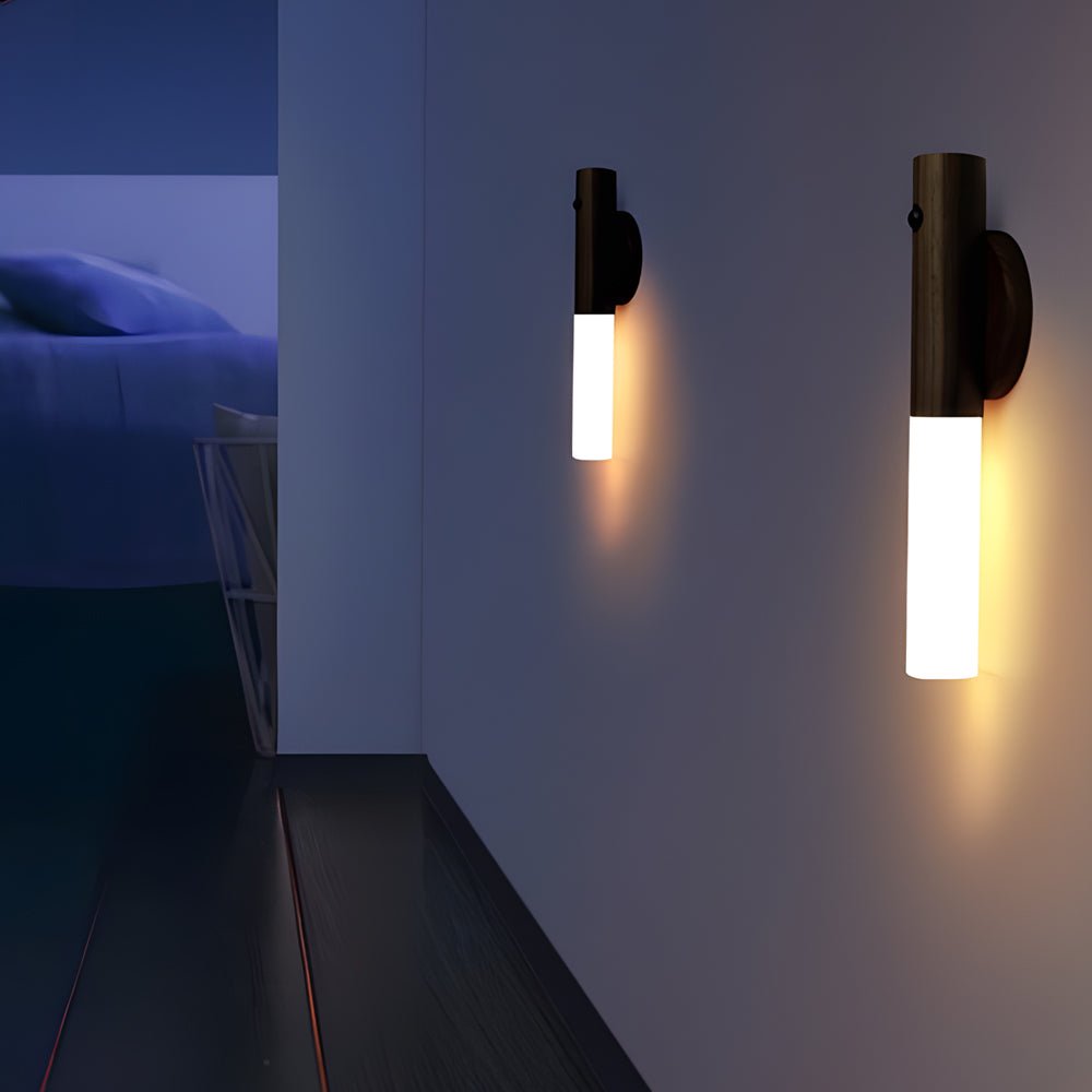 THORNBURY WOODEN MOTION-ACTIVATED NIGHT LAMP WITH USB CHARGING AND MAGNETIC ATTACHMENT