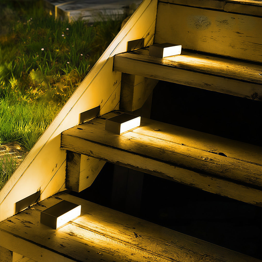 RAVENSCROFT SOLAR STEP LIGHTING LANTERNS, WEATHER-RESISTANT MODERN DESIGN